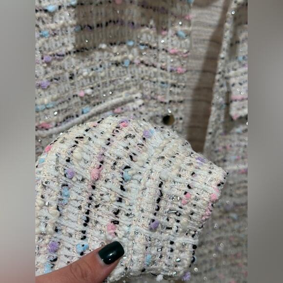 White pastel tweed jacket: size S fit up to L - Picture 3 of 15